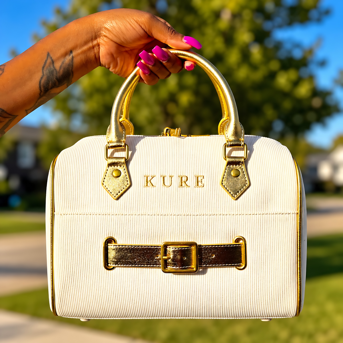 The Kuré Bellè™ Signature Corduroy Handbag